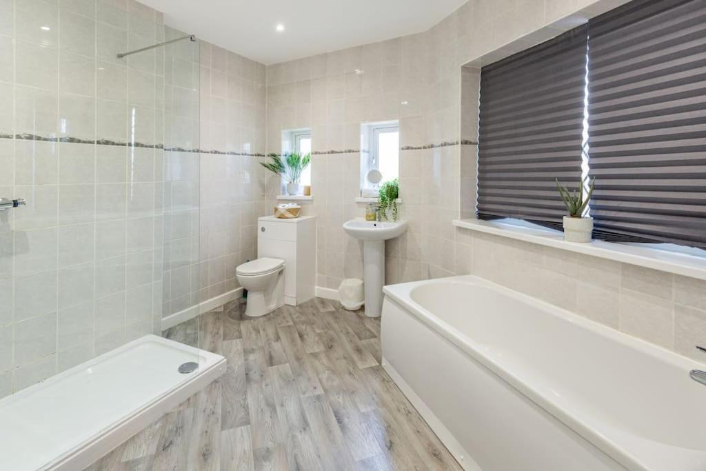 The Hideaway Villa Cleveleys Bagian luar foto