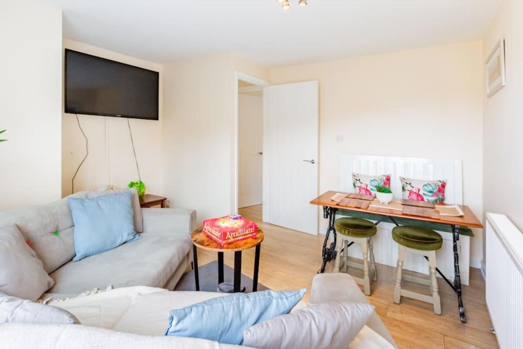 The Hideaway Villa Cleveleys Bagian luar foto